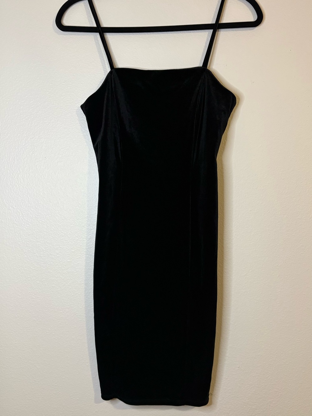 Forever 21 Black Velvet Bodycon Mini Dress
